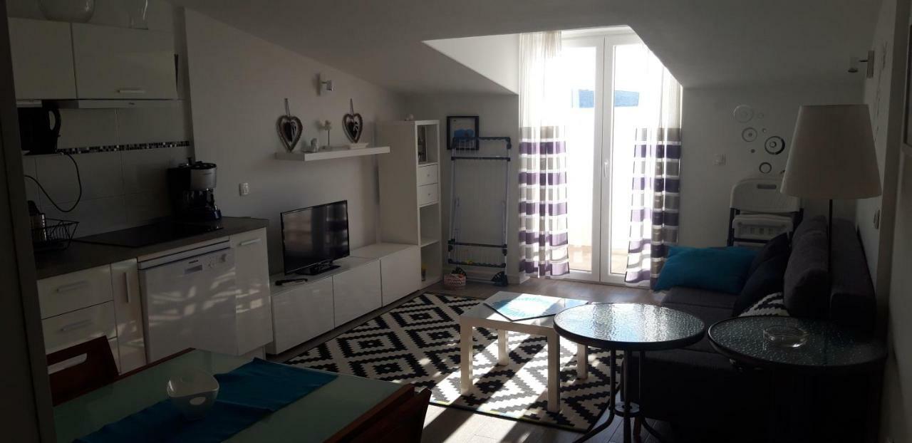 Apartmani Riva Rogoznica  Exteriér fotografie