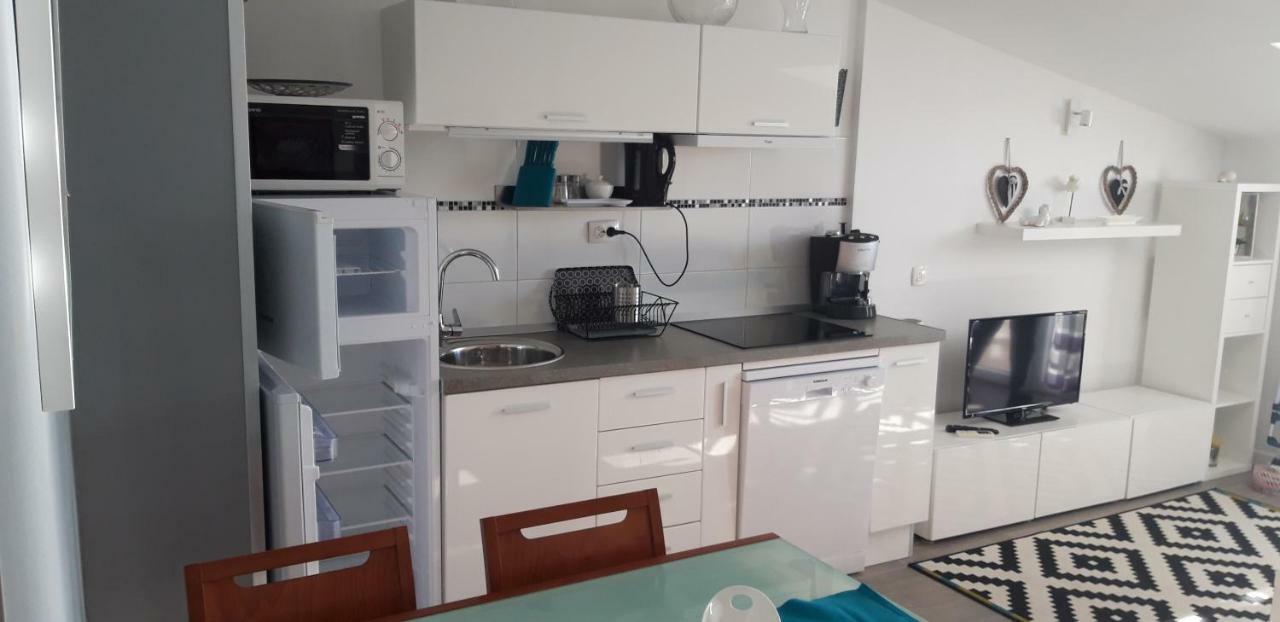 Apartmani Riva Rogoznica  Exteriér fotografie